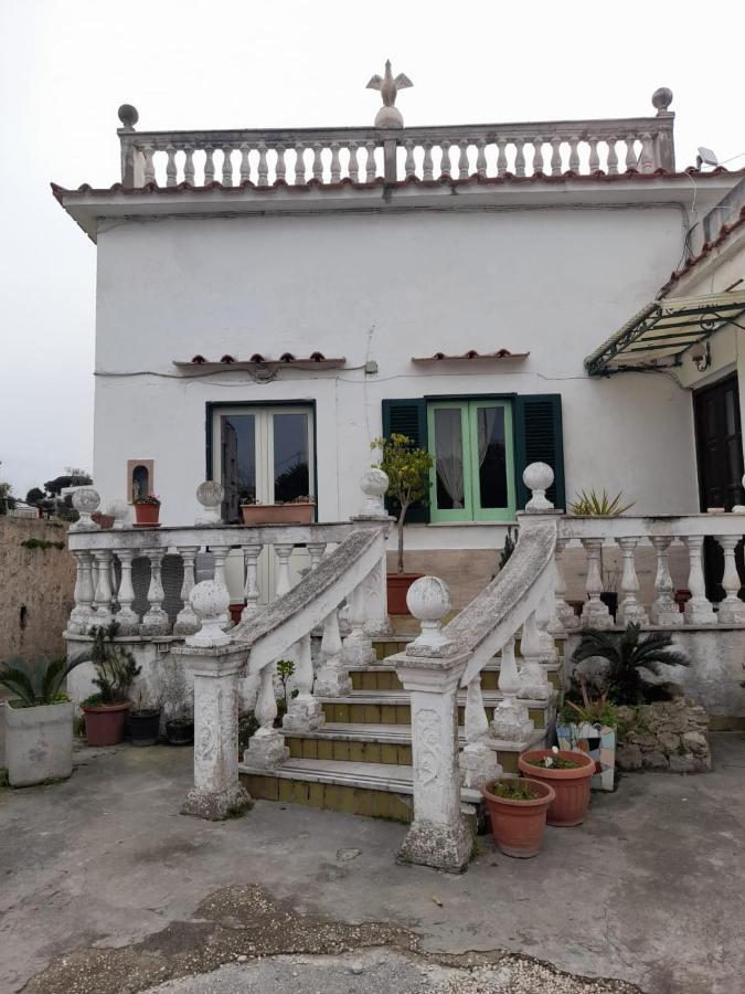 Bed and Breakfast La Casa Di Romeo Прочида Экстерьер фото